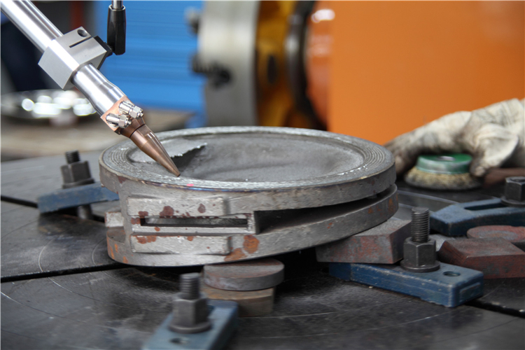 闸阀激光堆焊技术的优势与劣势对比
